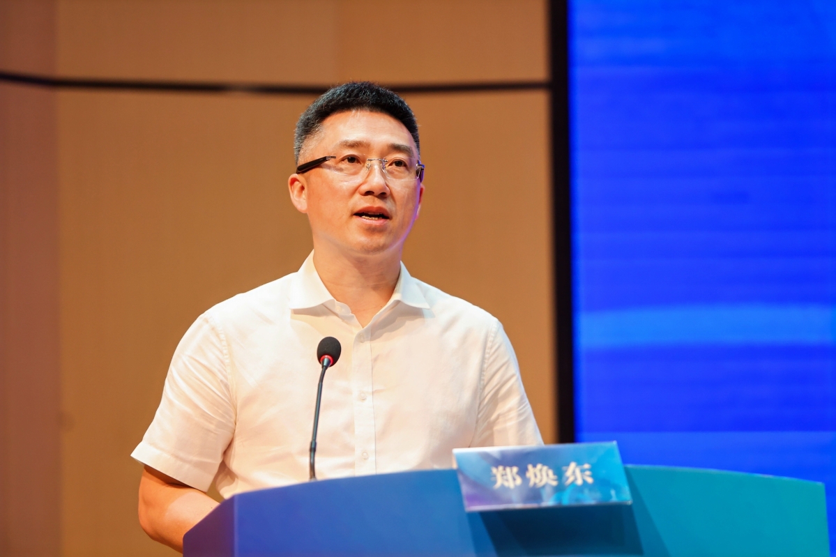 郑局.jpg 郑局.jpg